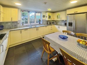 Photo 12- click for photo gallery